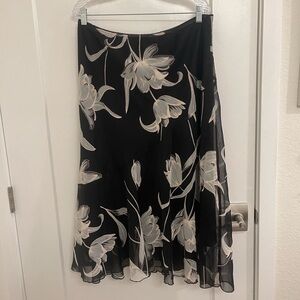 Vintage Y2K Whimseygoth Metro Wear Black and Cream Floral Midi Skirt